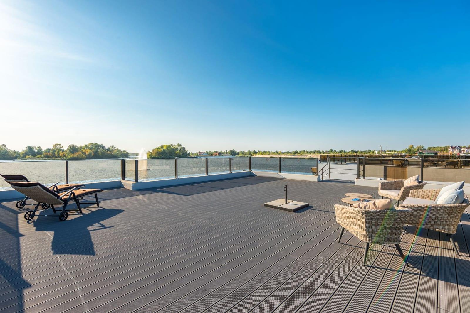 Penthouse vue océan avec grande terrasse — photo 1